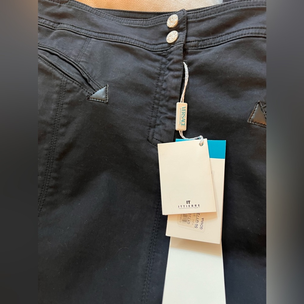 NWT VERSACE COUTURE Black
MIDI KNEE LENGTH DENIM PENCIL SKIRT SZ 30 eu44